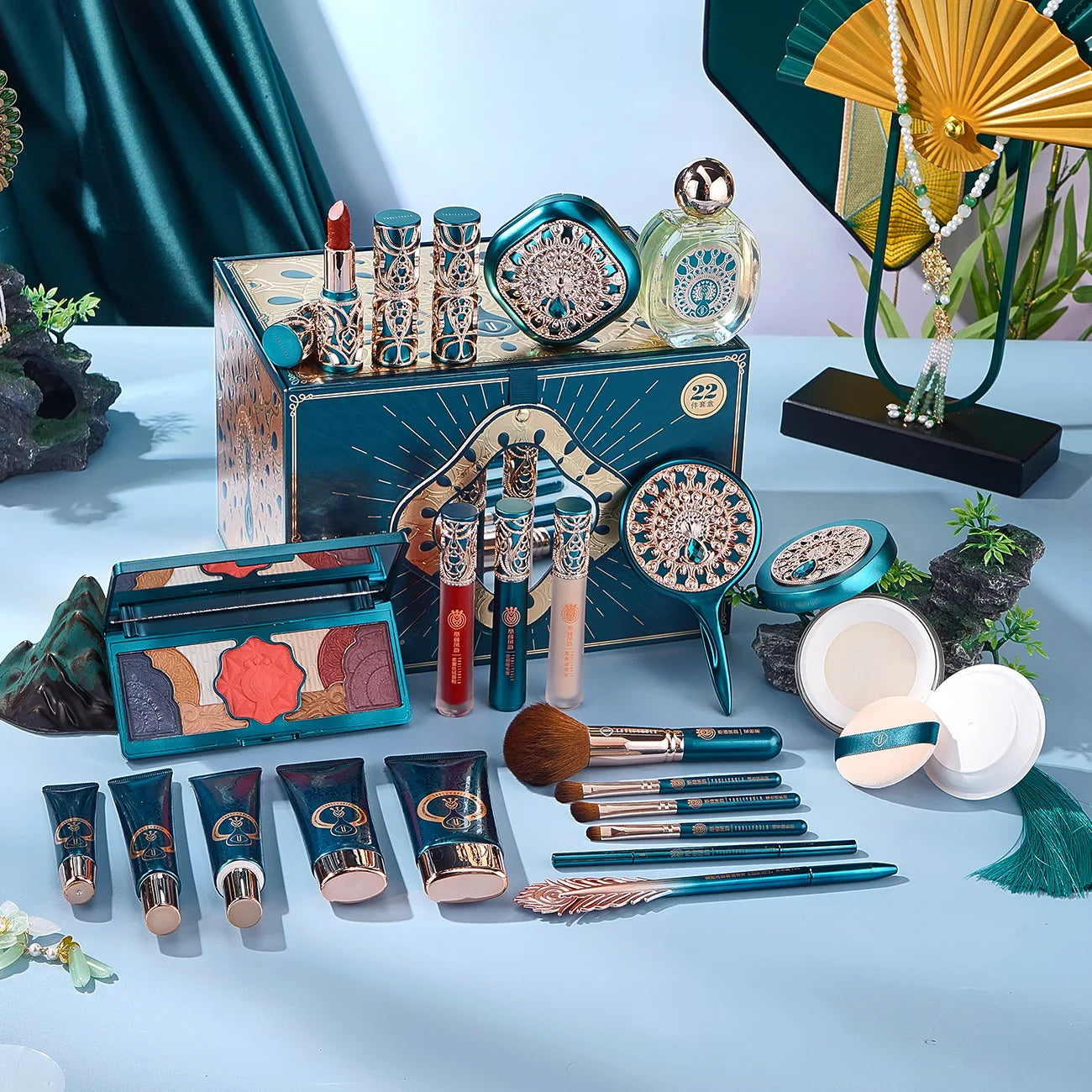 Premium Makeup Kit - 22Pcs Set Green Makeup Kit GlowZone